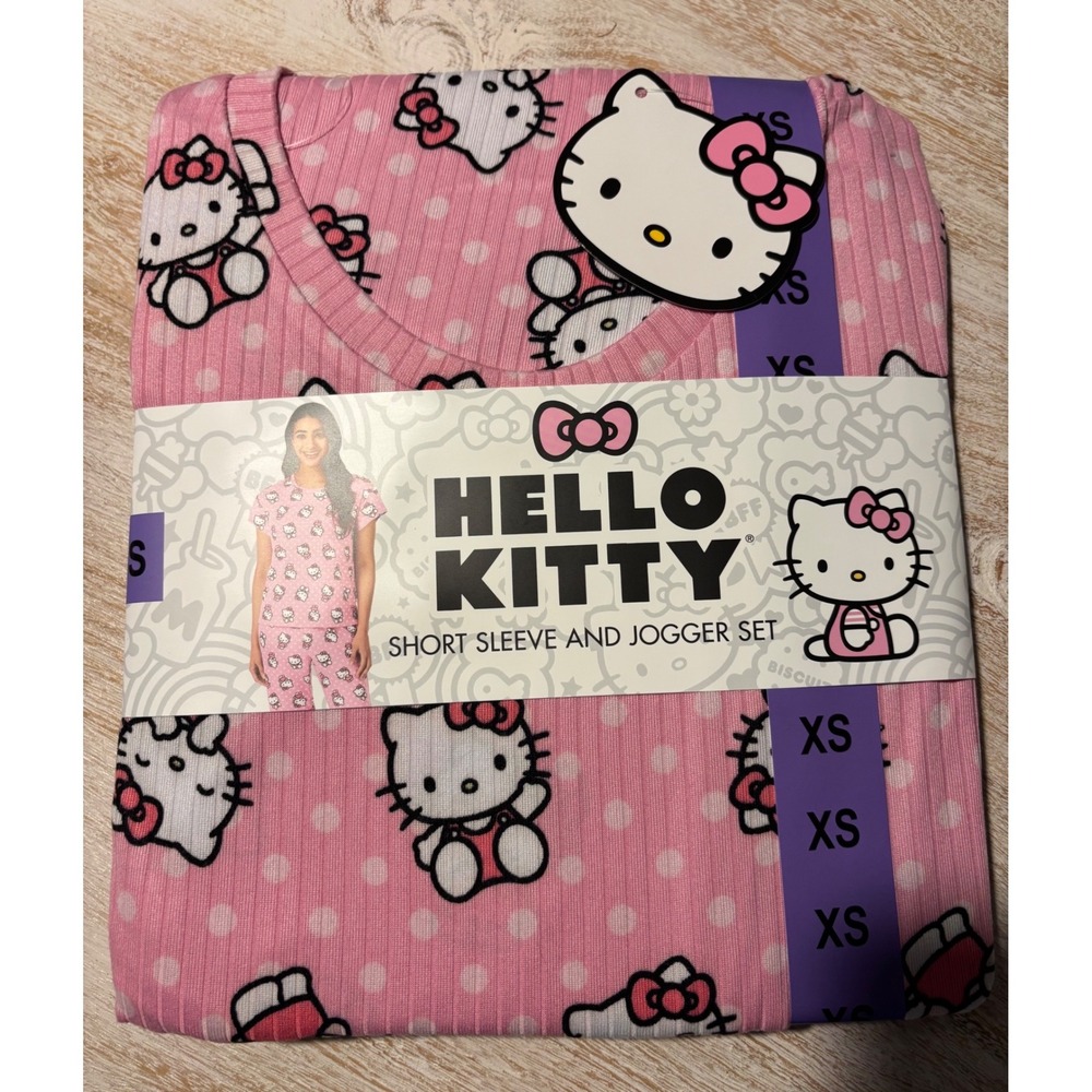 NWT Hello Kitty Pajama Set Women XS Pink Short Sleeve Jogger Ribbed Sanrio NEW - Picture 2 of 4